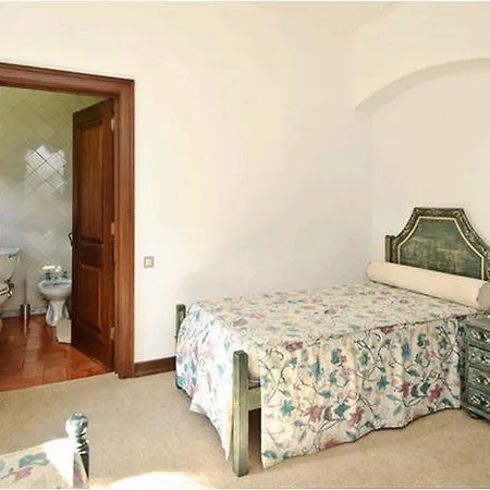 Ferienhaus Stunning Mountain Sintra
