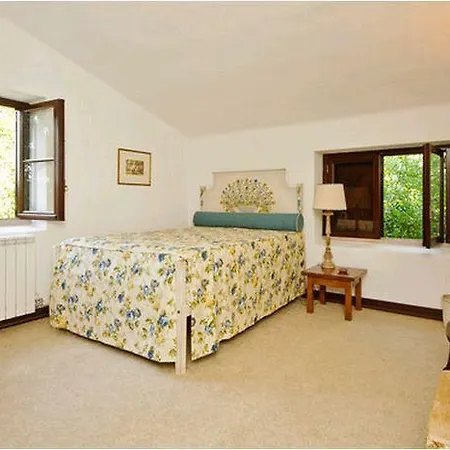 Stunning Mountain Ferienhaus Sintra