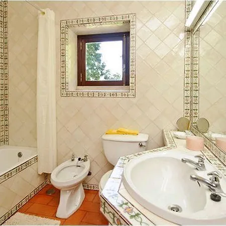 Ferienhaus Stunning Mountain Sintra